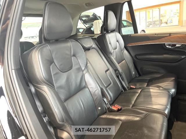 Volvo XC90 2017-12 8220589-11