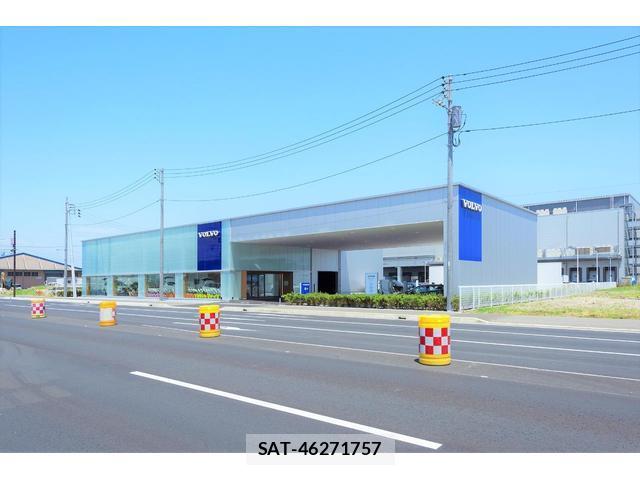 Volvo XC90 2017-12 8220589-3