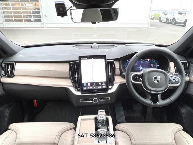 Volvo XC90 2025-04 8220592-1