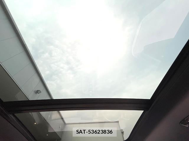 Volvo XC90 2025-04 8220592-4