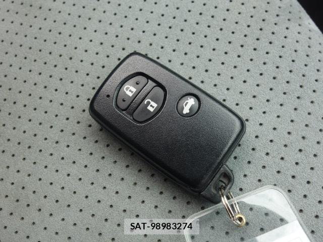 Subaru XV HYBRID 2013-07 8216765-10