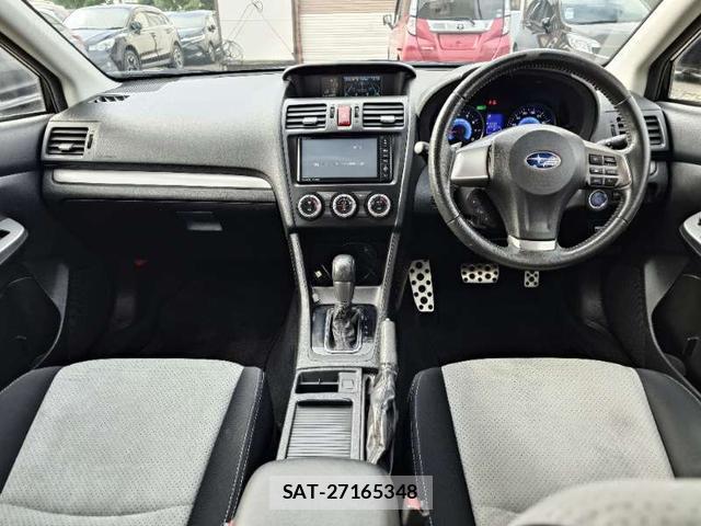 Subaru XV HYBRID 2014-06 8219259-7