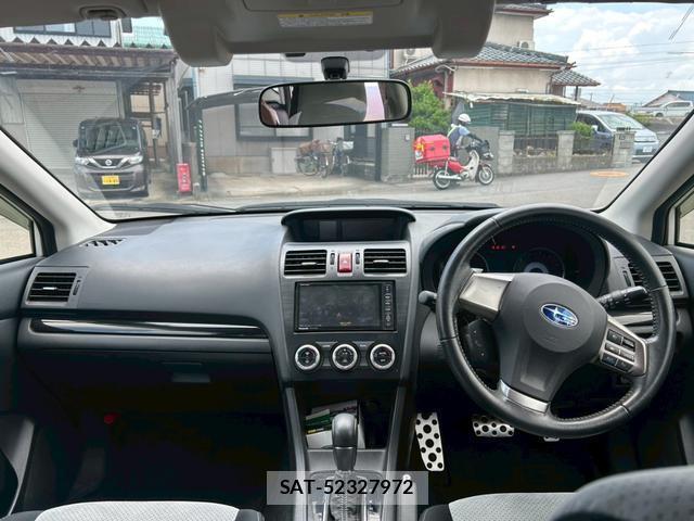 Subaru XV HYBRID 2013-10 8223398-7