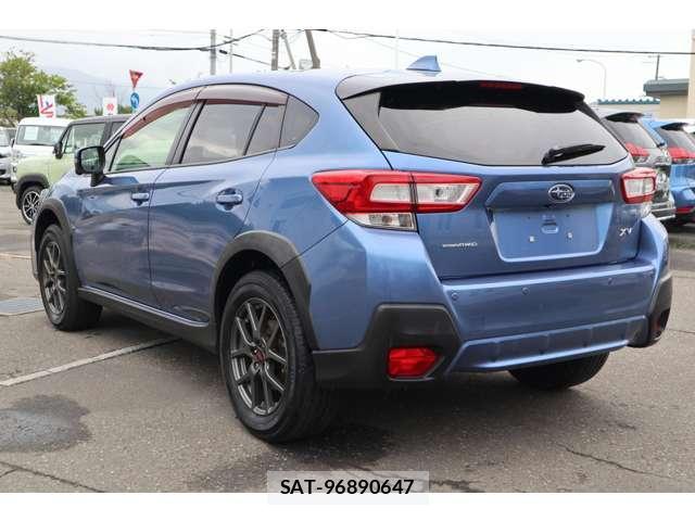 Subaru XV 2019-08 8216205-7