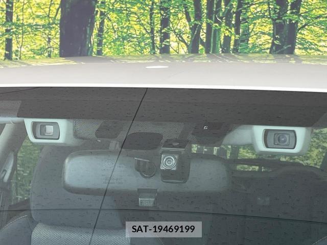 Subaru XV 2018-03 8216676-4