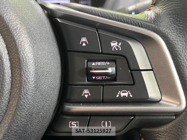 Subaru XV 2018-03 8216677-5