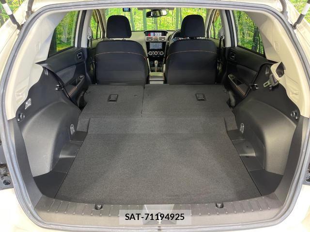 Subaru XV 2015-11 8216687-10