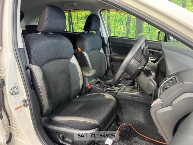 Subaru XV 2015-11 8216687-8