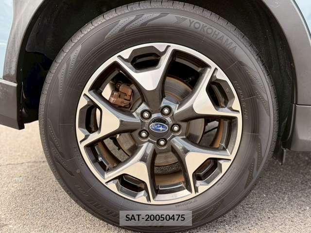 Subaru XV 2017-09 8218141-11