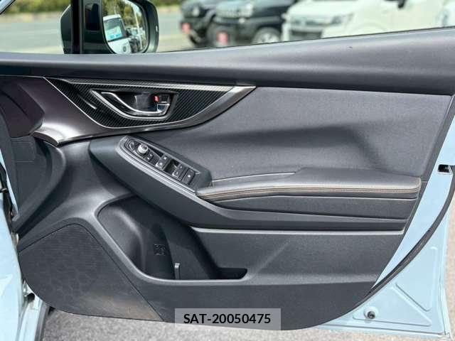 Subaru XV 2017-09 8218141-17