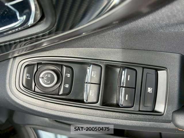 Subaru XV 2017-09 8218141-6