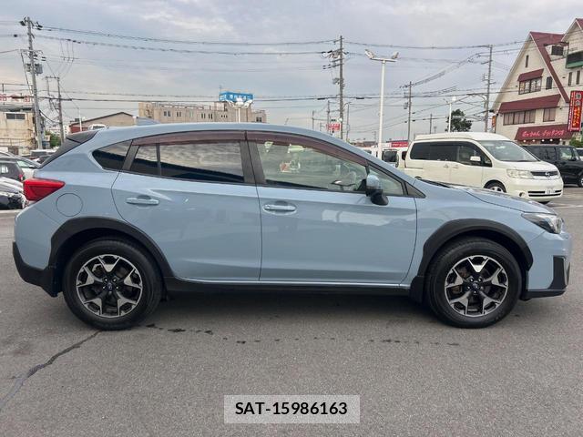 Subaru XV 2017-08 8219354-16