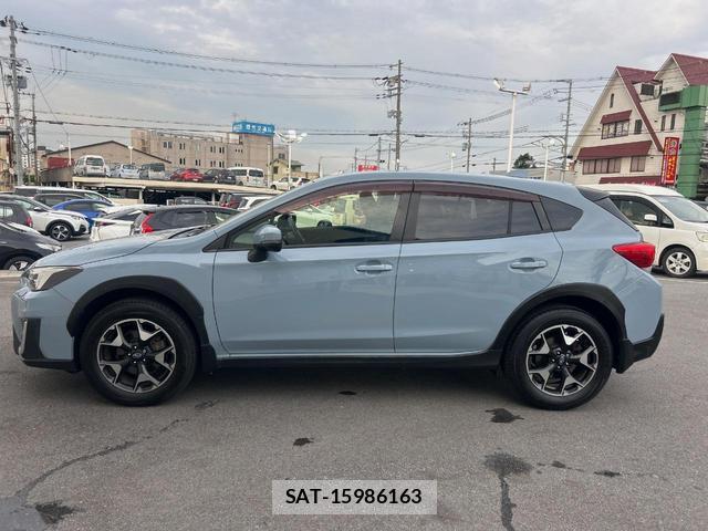 Subaru XV 2017-08 8219354-17