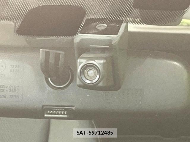 Subaru XV 2017-06 8219524-6