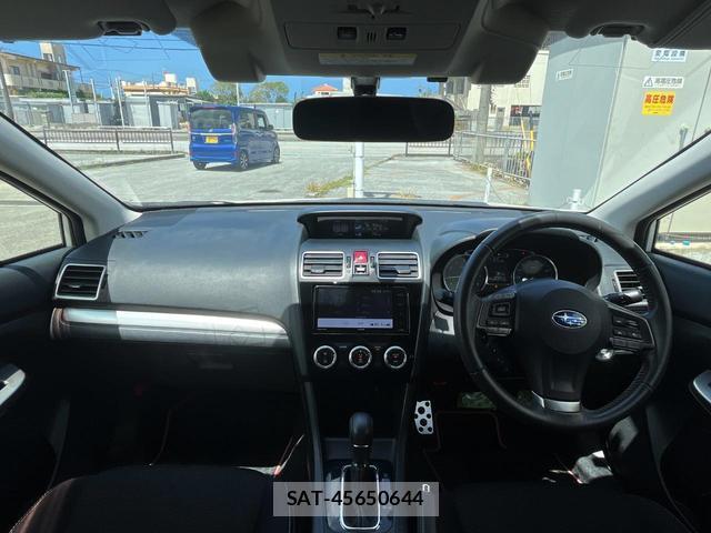 Subaru XV 2015-02 8219678-1