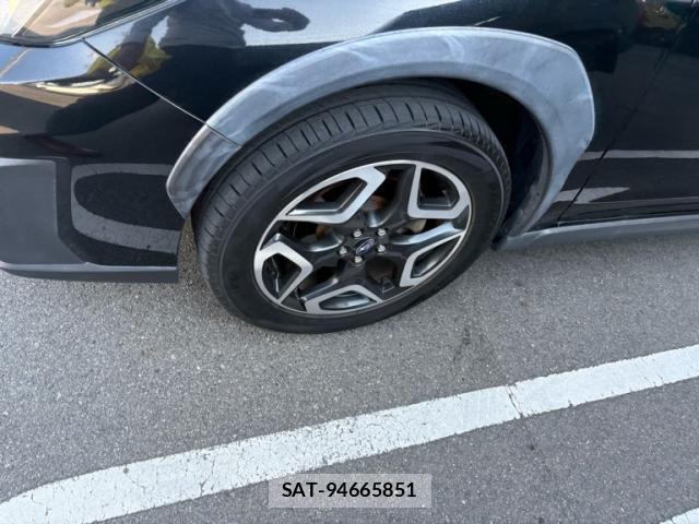 Subaru XV 2018-03 8219769-13