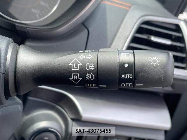 Subaru XV 2018-01 8219929-14