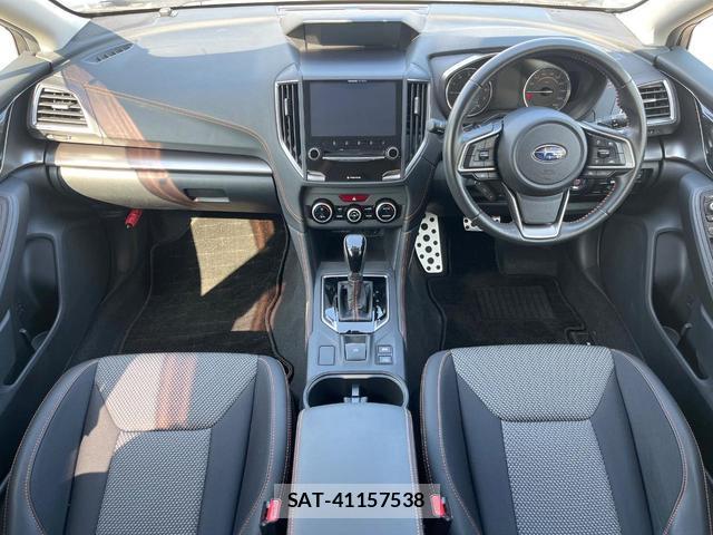 Subaru XV 2017-10 8220784-1