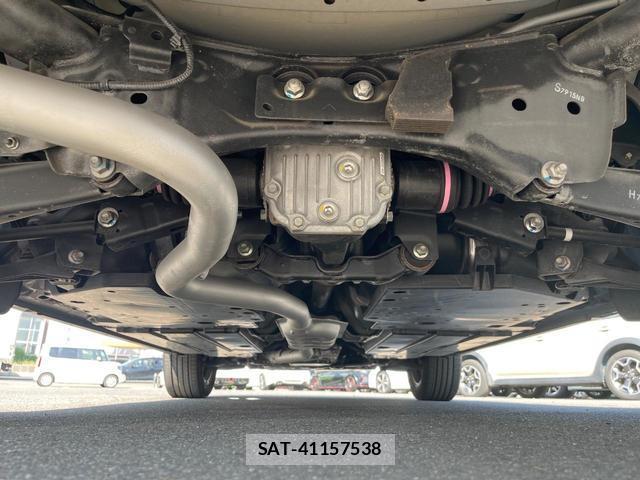 Subaru XV 2017-10 8220784-18