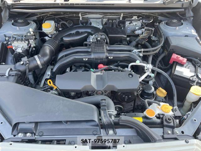 Subaru XV 2014-07 8220790-15