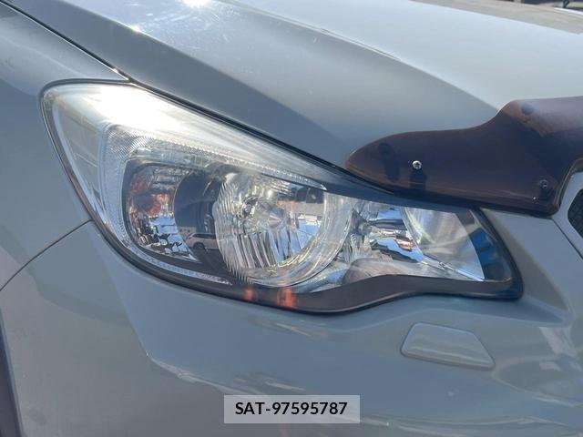 Subaru XV 2014-07 8220790-18
