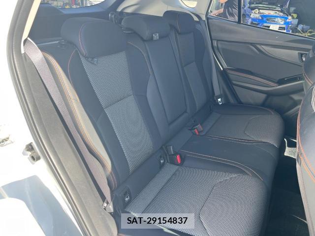 Subaru XV 2019-07 8220794-9