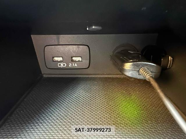 Subaru XV 2020-03 8221037-7