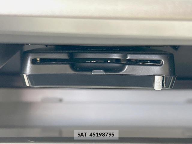 Subaru XV 2018-04 8221063-6
