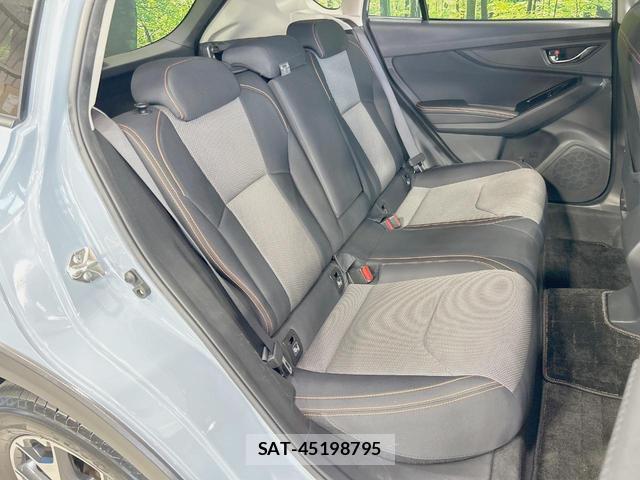 Subaru XV 2018-04 8221063-8