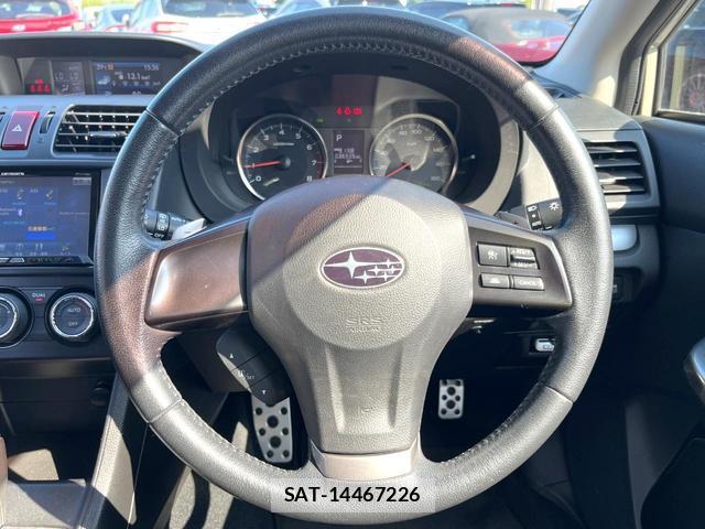 Subaru XV 2012-12 8221127-8