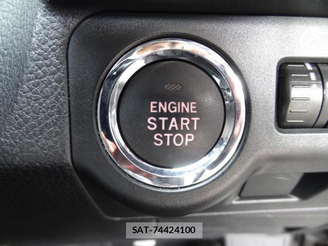 Subaru XV 2012-12 8221253-17