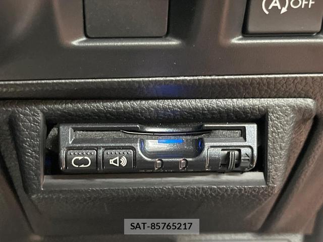 Subaru XV 2013-07 8223386-5