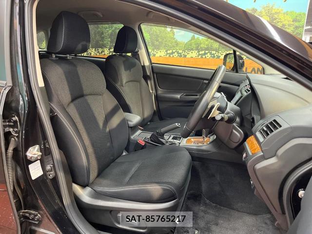 Subaru XV 2013-07 8223386-7