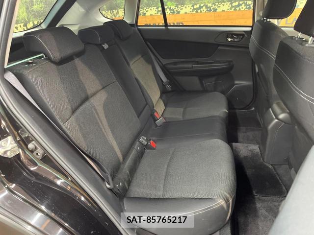 Subaru XV 2013-07 8223386-8