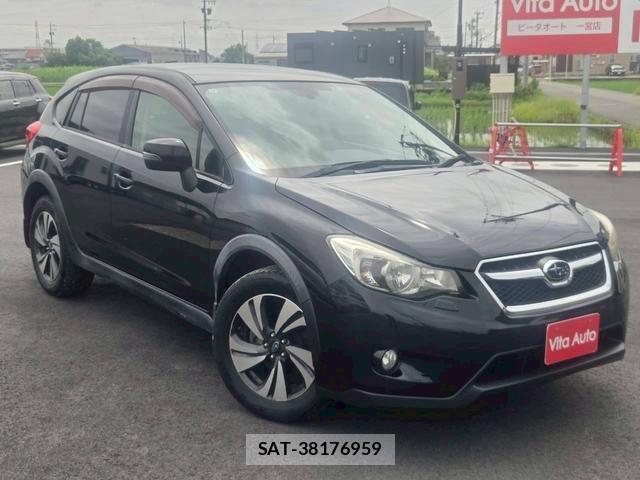 Subaru XV 2013-01 8223405-1