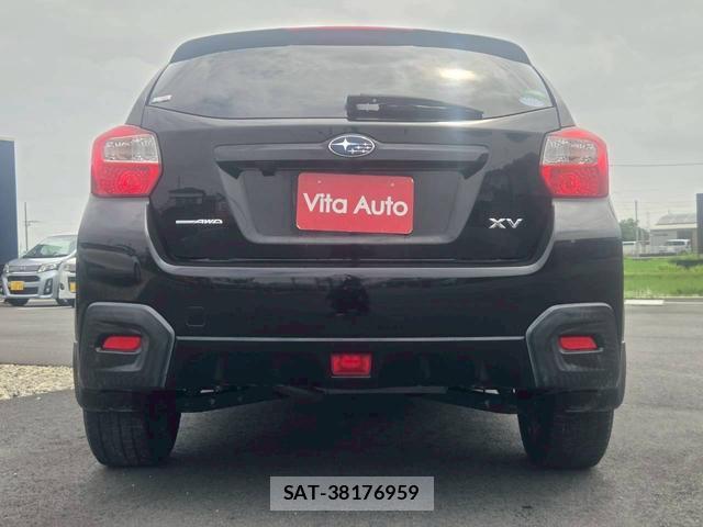 Subaru XV 2013-01 8223405-10
