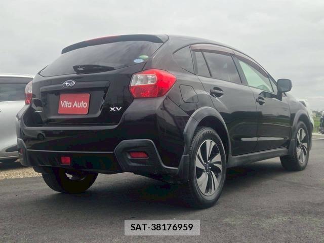 Subaru XV 2013-01 8223405-12