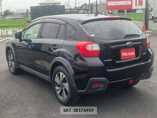 Subaru XV 2013-01 8223405-4