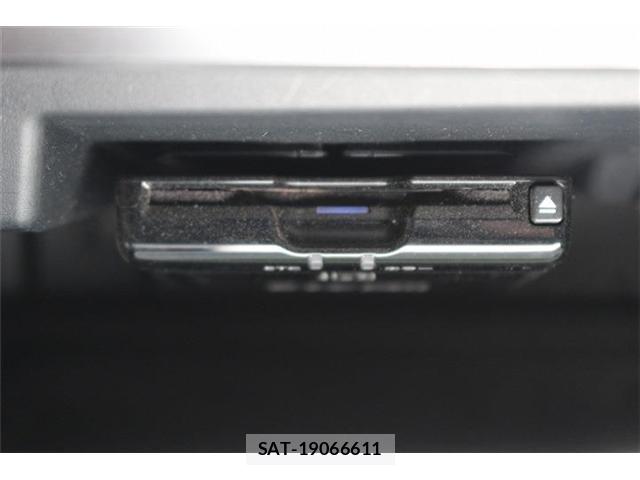 Subaru XV 2018-03 8223733-5