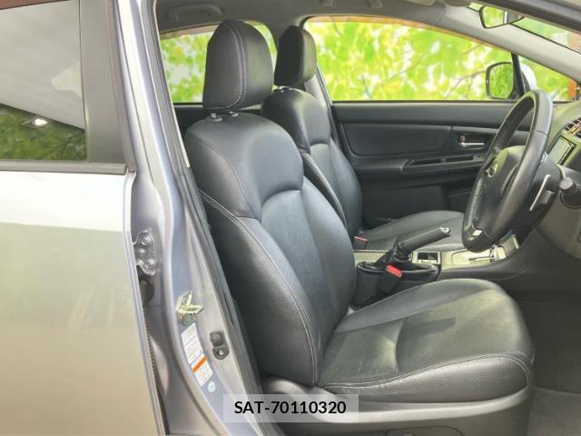 Subaru XV 2013-07 8225526-3