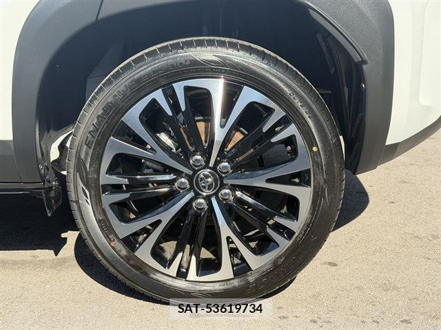 Toyota YARIS CROSS 2025-07 8216768-14