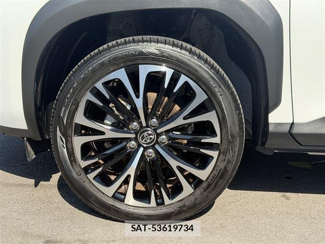 Toyota YARIS CROSS 2025-07 8216768-15