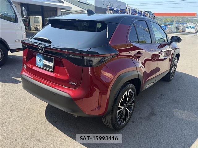 Toyota YARIS CROSS 2024-12 8216769-1