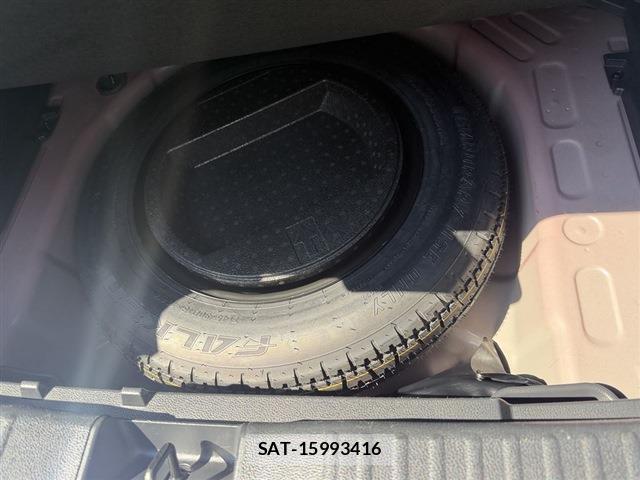 Toyota YARIS CROSS 2024-12 8216769-11