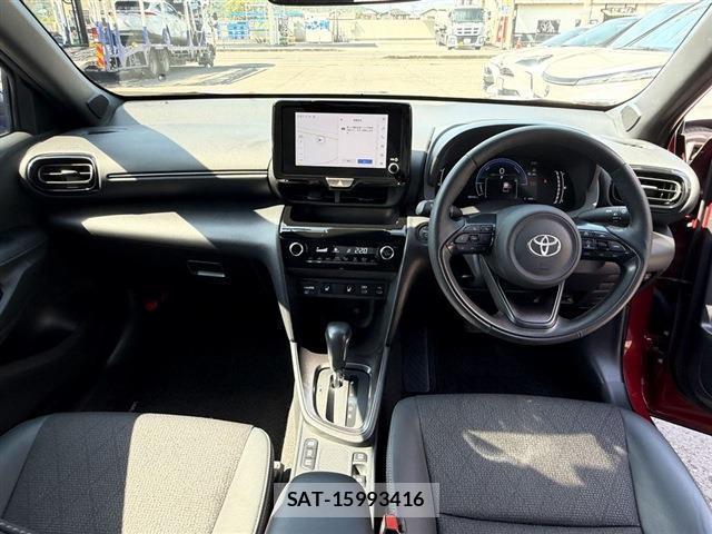 Toyota YARIS CROSS 2024-12 8216769-6