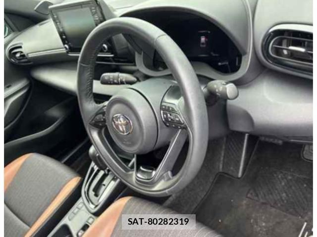 Toyota YARIS CROSS 2023-09 8217340-2