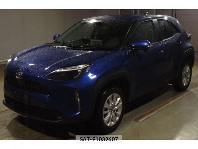 Toyota YARIS CROSS 2023-08 8217368-3