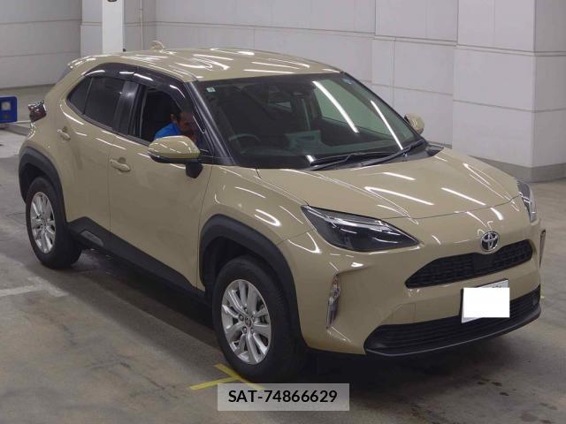 Toyota YARIS CROSS 2023-06 8217390-3
