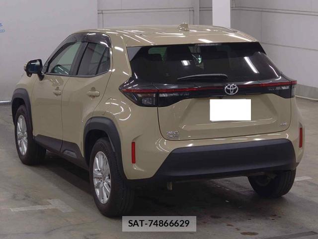 Toyota YARIS CROSS 2023-06 8217390-4
