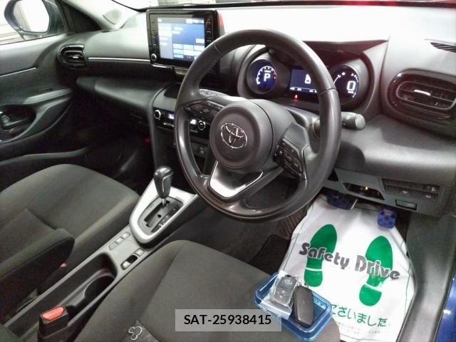 Toyota YARIS CROSS 2022-08 8217392-2